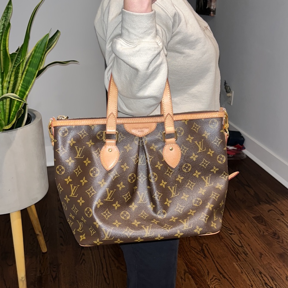 NWOT Louis Vuitton Palermo PM